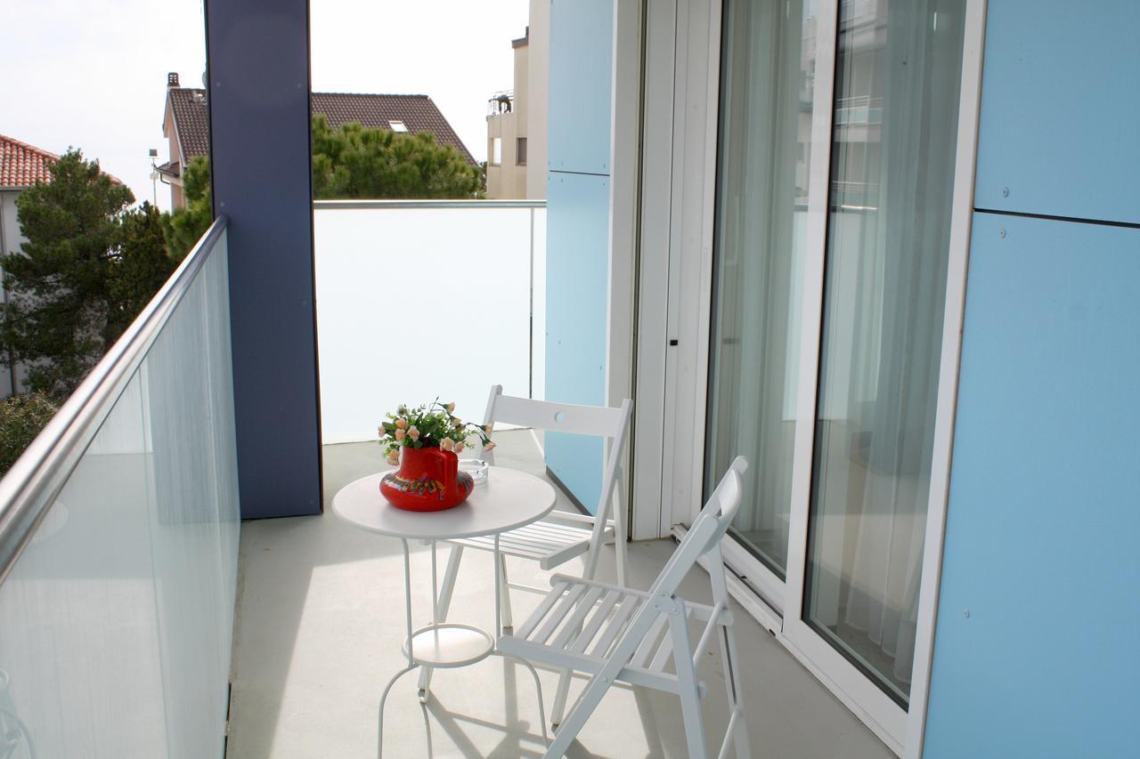 Residenza Edda Lignano Sabbiadoro Exterior foto