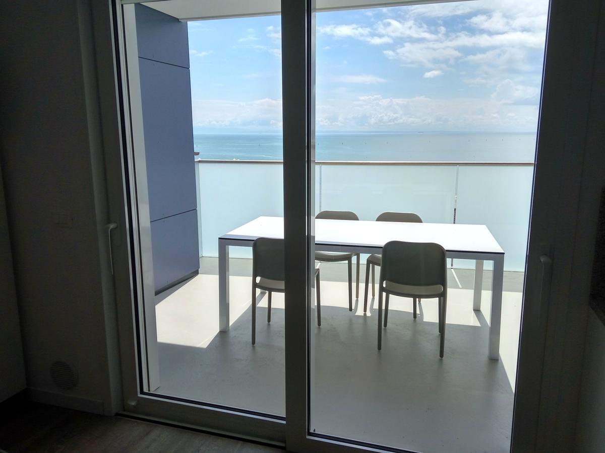 Residenza Edda Lignano Sabbiadoro Exterior foto
